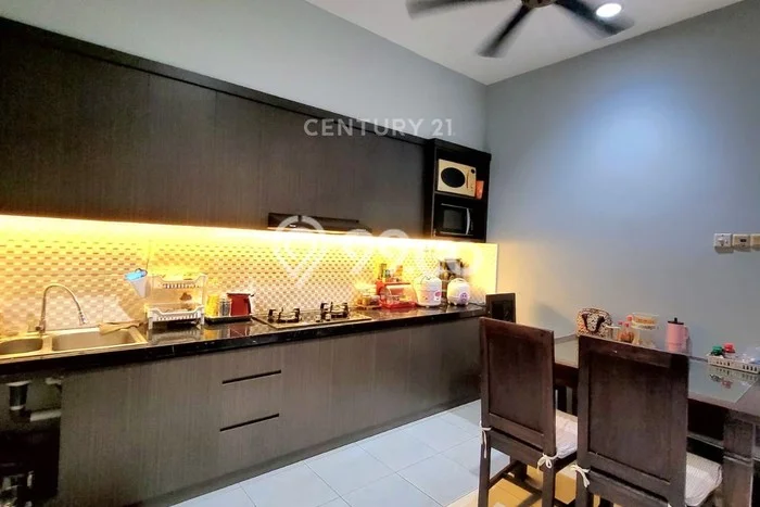 Rumah Modern 5 KT di Bintaro Jakarta Selatan Semi Furnished Rumah Modern 5 KT di Bintaro Jakarta Selatan Semi Furnished