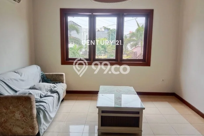 Sewa Rumah Harga Terjangkau di Sektor 9-Bintaro Tangerang Selatan dengan 3 Kamar Tidur Sewa Rumah Harga Terjangkau di Sektor 9-Bintaro Tangerang Selatan dengan 3 Kamar Tidur