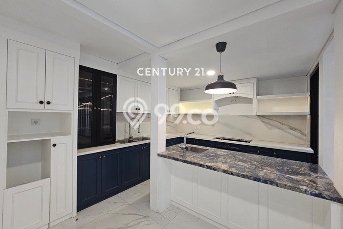 Rumah Luxury Modern Siap Huni di Sektor 7-Bintaro Tangerang Selatan Rumah Luxury Modern Siap Huni di Sektor 7-Bintaro Tangerang Selatan