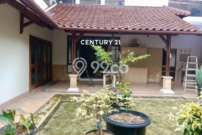 Sewa Rumah Harga Terjangkau di Sektor 9-Bintaro Tangerang Selatan dengan 3 Kamar Tidur Sewa Rumah Harga Terjangkau di Sektor 9-Bintaro Tangerang Selatan dengan 3 Kamar Tidur