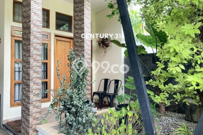 Ready to Use! Premium House LT 199m2 Desain Elegan di Sektor 9-Bintaro Ready to Use! Premium House LT 199m2 Desain Elegan di Sektor 9-Bintaro