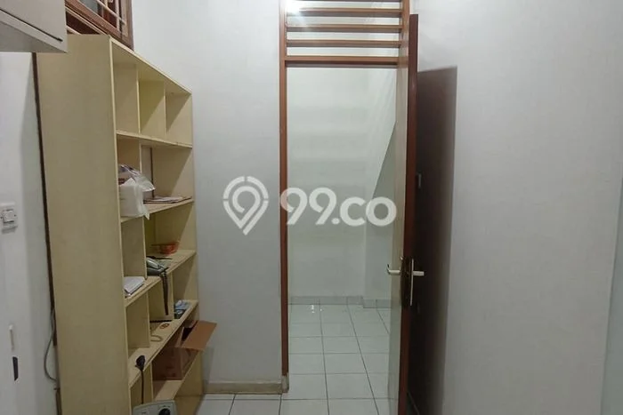Sewa cepat rumah minimalis lokasi strategis 6 Kamar di Palmerah, Jakarta Barat Sewa cepat rumah minimalis lokasi strategis 6 Kamar di Palmerah, Jakarta Barat