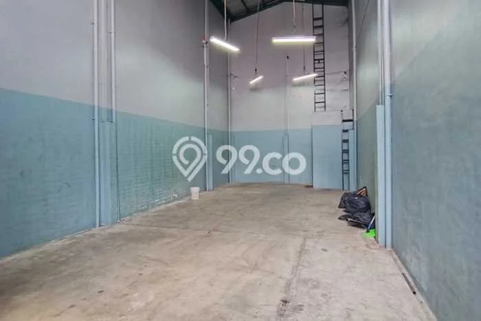 Disewakan Gudang di Kawasan Ramai Daan Mogot Luas 120m2 Disewakan Gudang di Kawasan Ramai Daan Mogot Luas 120m2