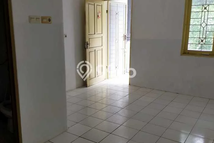 Disewakan Rumah Harga Terjangkau di Pegadungan Jakarta Barat Punya 2 Kamar Tidur Disewakan Rumah Harga Terjangkau di Pegadungan Jakarta Barat Punya 2 Kamar Tidur