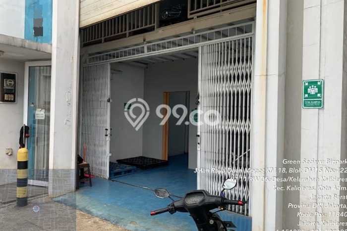 Gudang Area Komersial di , Luas 90m2m², Jalan Raya Gudang Area Komersial di , Luas 90m2m², Jalan Raya