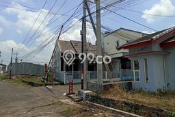 Jual Rumah Murah Meriah Sukun Punya 2 Kamar & LT 89m2 Jual Rumah Murah Meriah Sukun Punya 2 Kamar & LT 89m2