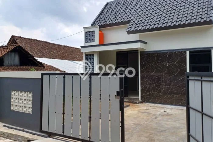 Rumah 2 Kamar Tidur Desain Minimalis di Kawasan Elite Gunung Pati, Semarang Rumah 2 Kamar Tidur Desain Minimalis di Kawasan Elite Gunung Pati, Semarang