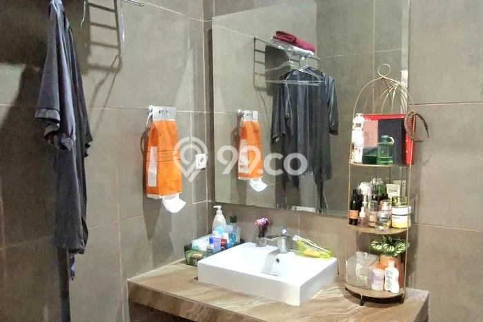 Lokasi terbaik! Rumah siap pakai dikontrakkan di Pondok Aren LB 150m2 Lokasi terbaik! Rumah siap pakai dikontrakkan di Pondok Aren LB 150m2