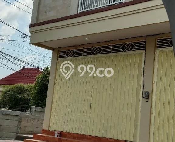 Ruko For Rent Kawasan Uluwatu, Luas 100m2m², Lokasi Komersial, Akses Utama Ruko For Rent Kawasan Uluwatu, Luas 100m2m², Lokasi Komersial, Akses Utama