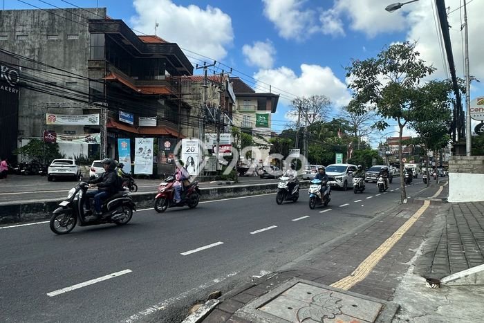 Unit Ruko Dijual di Denpasar Barat Denpasar Luas Bangunan 168m2 Unit Ruko Dijual di Denpasar Barat Denpasar Luas Bangunan 168m2