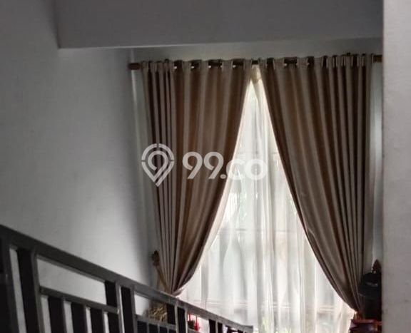 Rumah Elit LB 206m2 Siap Pakai Desain Elegan di Meruya, Jakarta Barat Rumah Elit LB 206m2 Siap Pakai Desain Elegan di Meruya, Jakarta Barat