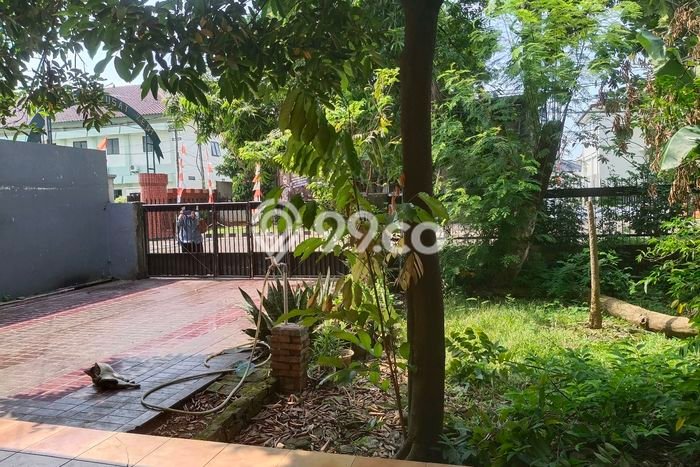 Siap Huni Rumah Mewah 5 Kamar di Matraman Dekat ke Mana Saja Siap Huni Rumah Mewah 5 Kamar di Matraman Dekat ke Mana Saja