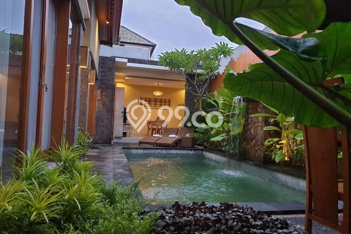 Bisnis Menjanjikan! Vila di Batubulan, Dimensi 150m², Posisi Strategis Bisnis Menjanjikan! Vila di Batubulan, Dimensi 150m², Posisi Strategis