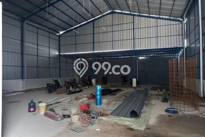 Disewakan Gudang komersial di Cikarang Pusat luas bangunan 352m2 Disewakan Gudang komersial di Cikarang Pusat luas bangunan 352m2