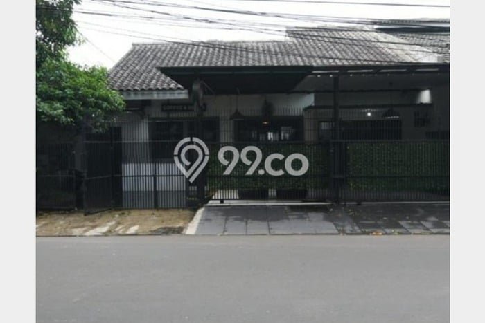 Rumah Luxury Modern Tanpa Renovasi di BSD Nusaloka Tangerang Rumah Luxury Modern Tanpa Renovasi di BSD Nusaloka Tangerang