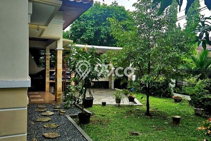 Rumah Elit LB 250m2 Siap Huni Desain Elegan di Cilendek, Bogor Rumah Elit LB 250m2 Siap Huni Desain Elegan di Cilendek, Bogor