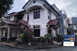 Rumah Modern Cantik 3 KT Bisa Langsung Pindah di Kelapa Gading Rumah Modern Cantik 3 KT Bisa Langsung Pindah di Kelapa Gading