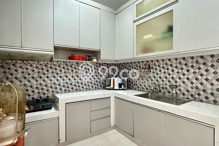 Rumah Elit Akses Strategis di Jakarta Selatan Unfurnished Rumah Elit Akses Strategis di Jakarta Selatan Unfurnished