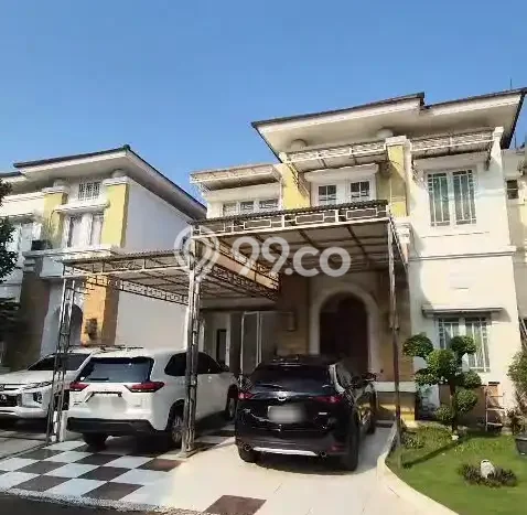 Jual Rumah Mewah Megah Dengan View Eksklusif di Grand Wisata, Bekasi Jual Rumah Mewah Megah Dengan View Eksklusif di Grand Wisata, Bekasi