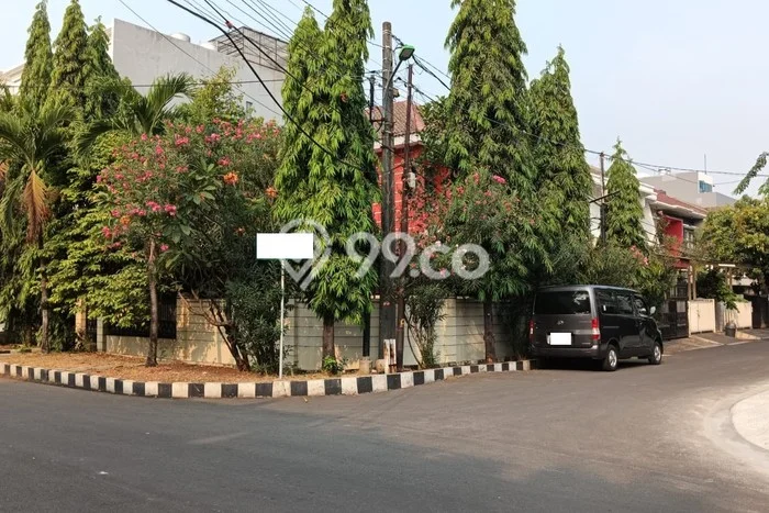 Hunian Mewah Dijual LT 306m2 di Kelapa Gading, Jakarta Utara Hunian Mewah Dijual LT 306m2 di Kelapa Gading, Jakarta Utara