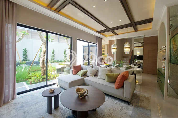 Jual Rumah Eksklusif 5 KT di Grand Wisata, Bekasi Jual Rumah Eksklusif 5 KT di Grand Wisata, Bekasi