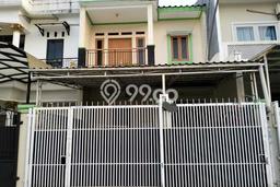 Rumah Luas Asri 3 KT Siap Pakai di Joglo Jakarta Barat Rumah Luas Asri 3 KT Siap Pakai di Joglo Jakarta Barat