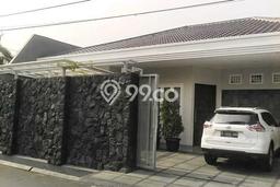 Lokasi terbaik! Rumah siap pakai dikontrakkan di Kebon Jeruk LB 340m2 Lokasi terbaik! Rumah siap pakai dikontrakkan di Kebon Jeruk LB 340m2