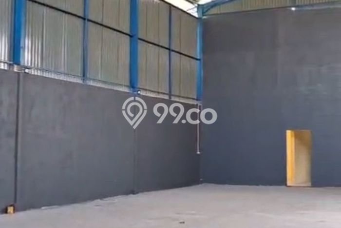 LOKASI STRATEGIS! Gudang Kawasan Cileungsi, Luas 500m², Pusat Komersial, Mainroad LOKASI STRATEGIS! Gudang Kawasan Cileungsi, Luas 500m², Pusat Komersial, Mainroad