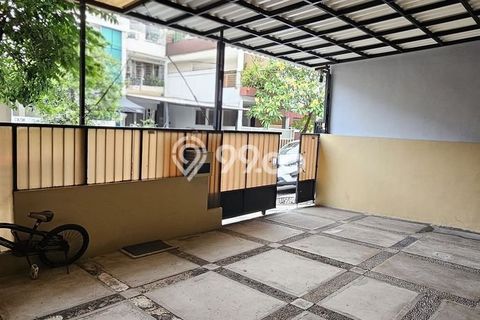 Ready to Use! Premium House LT 144m2 Desain Modern di Puri Media Ready to Use! Premium House LT 144m2 Desain Modern di Puri Media