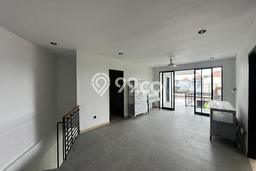 Tersedia Vila Kawasan , Luas 330m2m², Akses ke transportasi Tersedia Vila Kawasan , Luas 330m2m², Akses ke transportasi