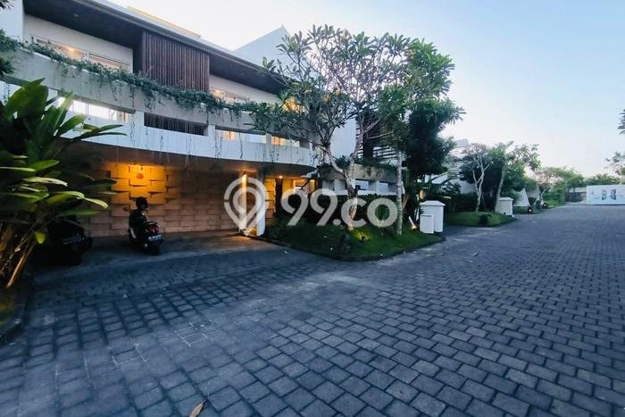 DIJUAL! Vila Kawasan Ungasan, Luas 405m², Akses Mudah Pusat Kota DIJUAL! Vila Kawasan Ungasan, Luas 405m², Akses Mudah Pusat Kota