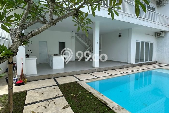 LOKASI TERBAIK! Vila di , Area 245m2m², Area Premium dengan jalan bagus LOKASI TERBAIK! Vila di , Area 245m2m², Area Premium dengan jalan bagus
