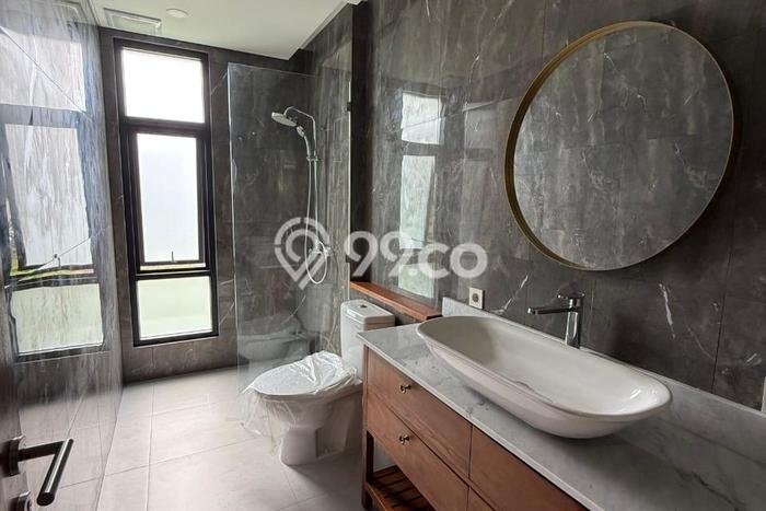 LOKASI TERBAIK! Vila Kawasan Canggu, Dimensi 150m2m², Lokasi Strategis dengan jalan mudah LOKASI TERBAIK! Vila Kawasan Canggu, Dimensi 150m2m², Lokasi Strategis dengan jalan mudah
