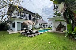LOKASI TERBAIK! Vila di , Luas 1000m2m², Lingkungan Tenang dan nyaman LOKASI TERBAIK! Vila di , Luas 1000m2m², Lingkungan Tenang dan nyaman