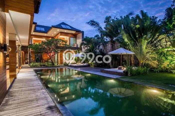 Vila Kawasan , Dimensi 800m2m², Dekat dengan fasilitas umum Vila Kawasan , Dimensi 800m2m², Dekat dengan fasilitas umum