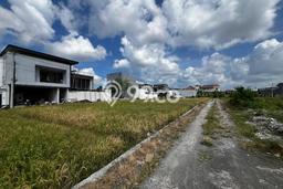 Tanah Disewakan Lokasi Badung Seluas 600m2 Strategis dan Aman Tanah Disewakan Lokasi Badung Seluas 600m2 Strategis dan Aman