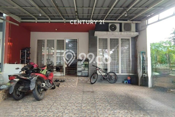 Rumah Strategis Modern Lb 108m2 di Pondok Aren, Tangerang Selatan Rumah Strategis Modern Lb 108m2 di Pondok Aren, Tangerang Selatan