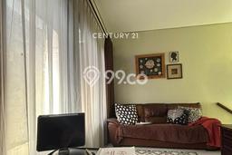 For Sale Hunian Rumah Terawat 3 Kamar di Bintaro, Tangerang Selatan For Sale Hunian Rumah Terawat 3 Kamar di Bintaro, Tangerang Selatan