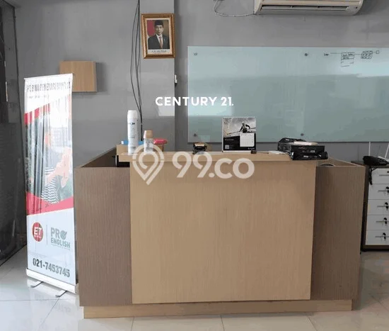 Ruko disewakan lokasi strategis Pondok Aren Tangerang Selatan 125m2 Ruko disewakan lokasi strategis Pondok Aren Tangerang Selatan 125m2
