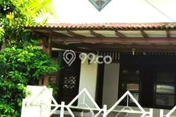 Disewakan! Rumah 2 Kamar Tidur &
1 Kamar Mandi di Bintaro, Tangerang Selatan Disewakan! Rumah 2 Kamar Tidur &
1 Kamar Mandi di Bintaro, Tangerang Selatan
