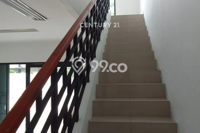 Ruko bagus disewakan di Pondok Aren Tangerang Selatan dengan LB 74m2 harga sewa terbaik Ruko bagus disewakan di Pondok Aren Tangerang Selatan dengan LB 74m2 harga sewa terbaik