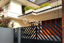 Rumah Elit LB 700m2 Siap Huni Desain Elegan di Sektor 1 - Bintaro, Jakarta Selatan Rumah Elit LB 700m2 Siap Huni Desain Elegan di Sektor 1 - Bintaro, Jakarta Selatan