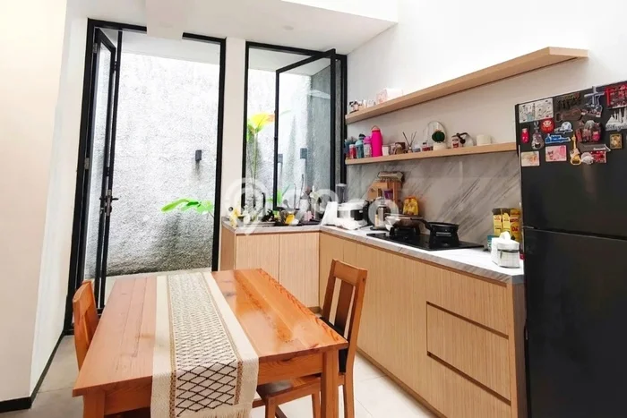 Rumah Minimalis 3 Kamar LT 72m2 di Graha Raya Bintaro Rumah Minimalis 3 Kamar LT 72m2 di Graha Raya Bintaro