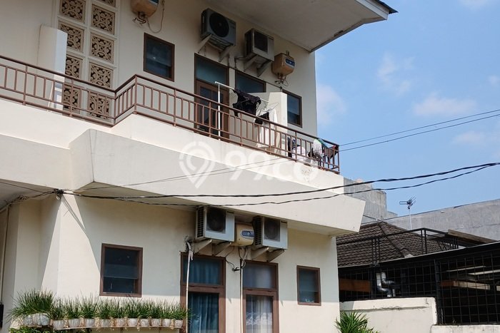 Unit Kost Dijual di Radio Dalam dengan 24 Kamar Kawasan Strategis Unit Kost Dijual di Radio Dalam dengan 24 Kamar Kawasan Strategis