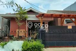 Dijual Hunian Rumah Terawat 3 KT di Sektor 1 - Bintaro, Jakarta Selatan Dijual Hunian Rumah Terawat 3 KT di Sektor 1 - Bintaro, Jakarta Selatan