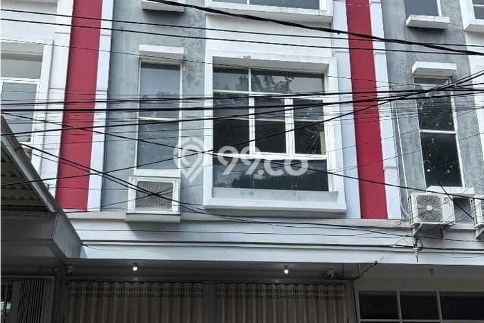 Unit Ruko Dijual di Surabaya LT 77m2 & LB 151m2 Unit Ruko Dijual di Surabaya LT 77m2 & LB 151m2