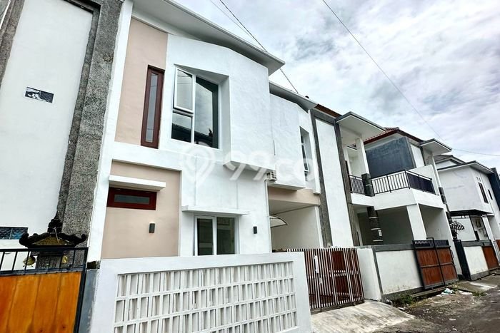 Jual Rumah Strategis Bagus Punya 2 KT di Denpasar Timur Denpasar SHM Jual Rumah Strategis Bagus Punya 2 KT di Denpasar Timur Denpasar SHM