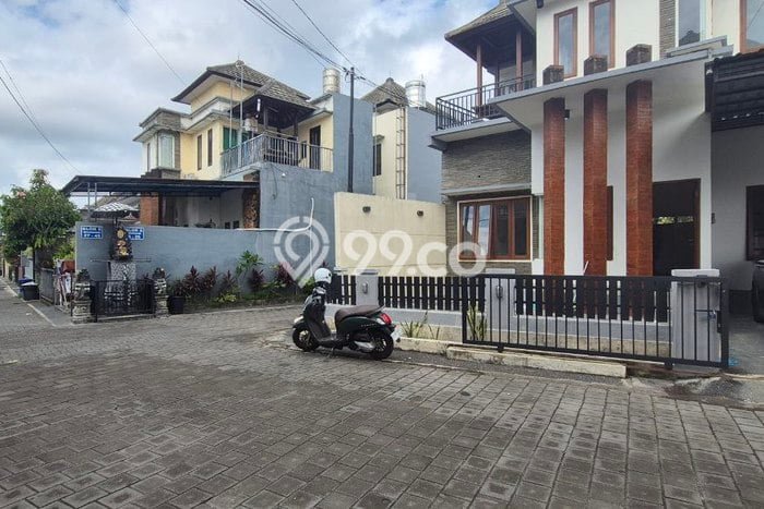 Lokasi terbaik! Rumah siap pakai disewakan di Denpasar Timur LB 100m2 Lokasi terbaik! Rumah siap pakai disewakan di Denpasar Timur LB 100m2