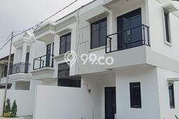 For Sale Rumah 2 Kamar Lokasi Ideal Nyaman dan Strategis di Sawah Besar For Sale Rumah 2 Kamar Lokasi Ideal Nyaman dan Strategis di Sawah Besar