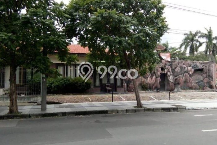 Komersial Area Premium Kawasan Surabaya Kota, Luas 942m2m², Jalan Utama Komersial Area Premium Kawasan Surabaya Kota, Luas 942m2m², Jalan Utama